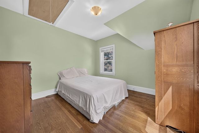 4 Allen Place, Melrose, MA 02176