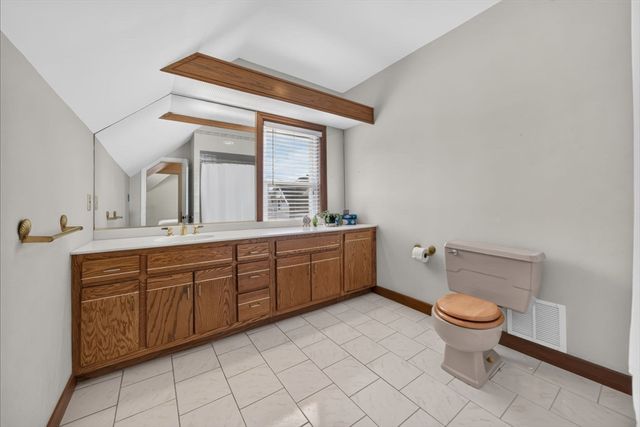 4 Allen Place, Melrose, MA 02176