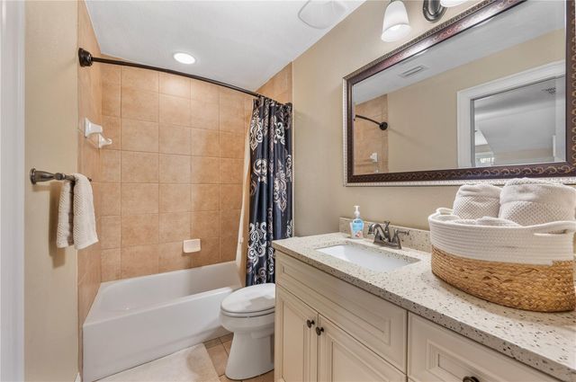 875 ASHTON OAKS CIRCLE, Lakeland, FL 33813