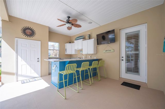 875 ASHTON OAKS CIRCLE, Lakeland, FL 33813