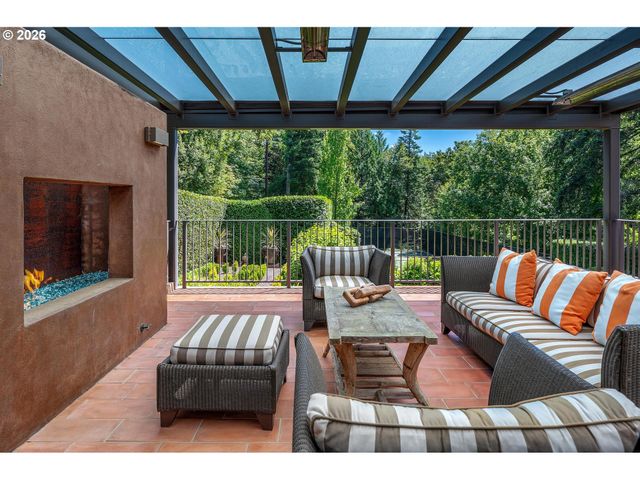 5020 Sw HUMPHREY Blvd, Portland, OR 97221