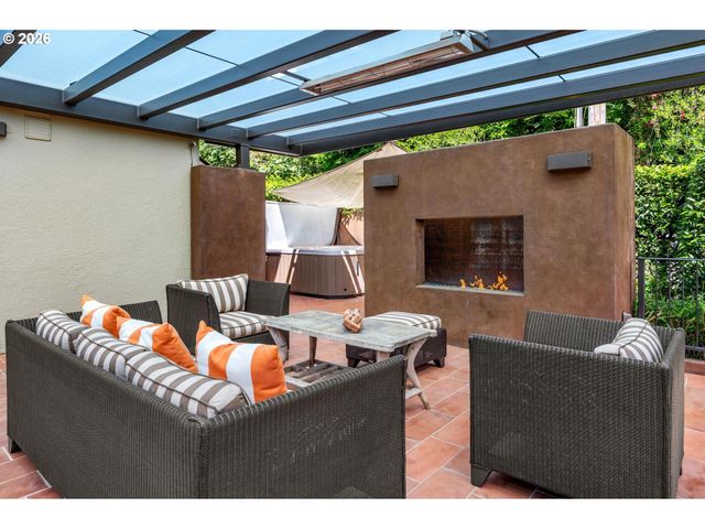 5020 Sw HUMPHREY Blvd, Portland, OR 97221