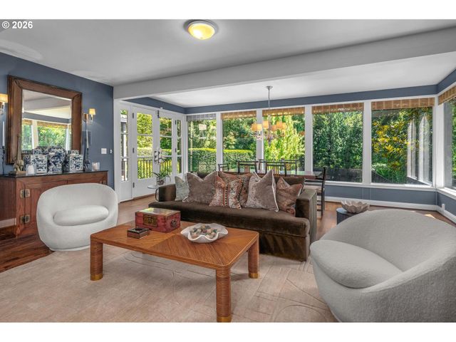 5020 Sw HUMPHREY Blvd, Portland, OR 97221