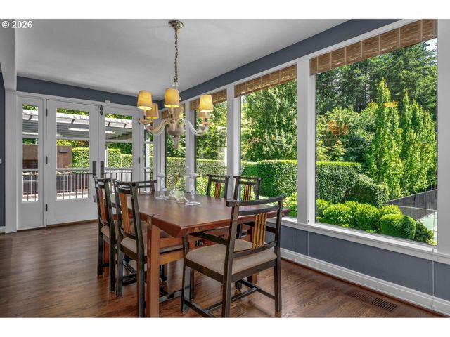 5020 Sw HUMPHREY Blvd, Portland, OR 97221