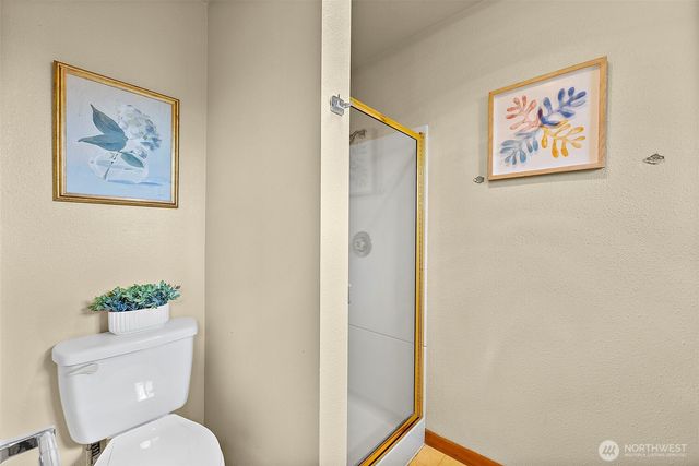 21043 120th Place SE, Kent, WA 98031