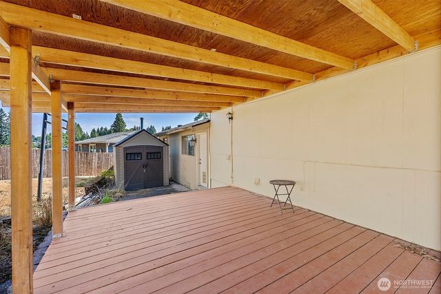 21043 120th Place SE, Kent, WA 98031