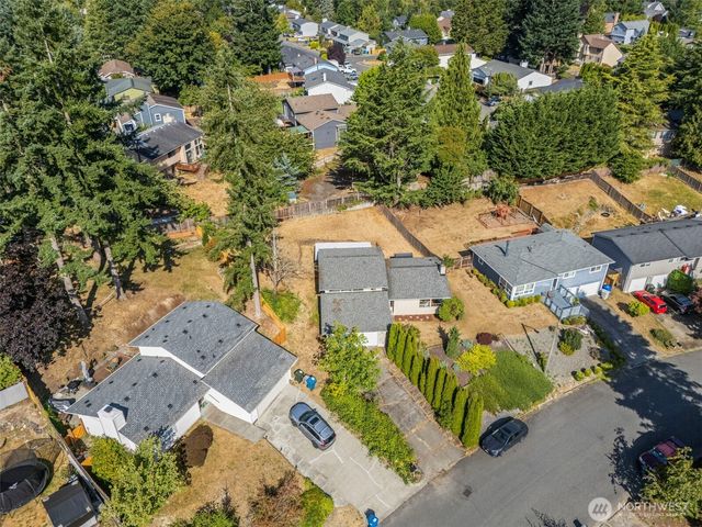 21043 120th Place SE, Kent, WA 98031