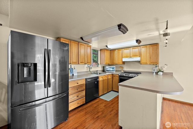 21043 120th Place SE, Kent, WA 98031