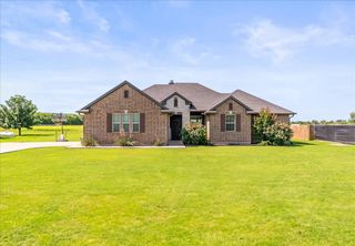 612 Fawn Trail, Tioga, TX 76271