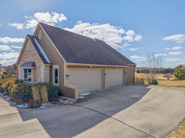 N60W27257 Trappers RUN, Sussex, WI 53089