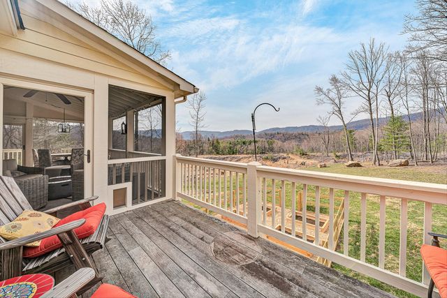 5464 Ridgelea Estates DR, Roanoke, VA 24018