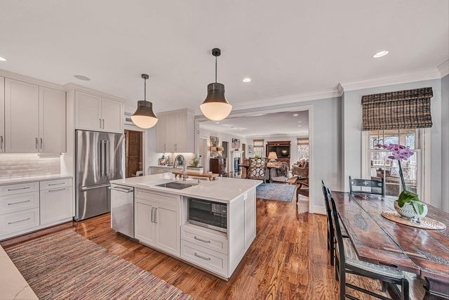 5464 Ridgelea Estates DR, Roanoke, VA 24018