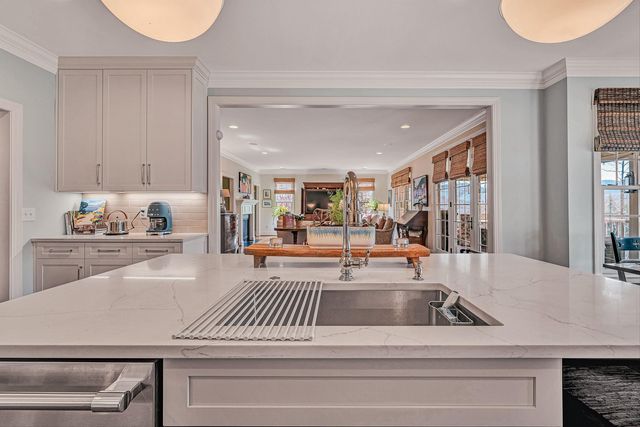 5464 Ridgelea Estates DR, Roanoke, VA 24018