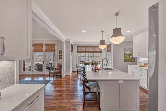 5464 Ridgelea Estates DR, Roanoke, VA 24018