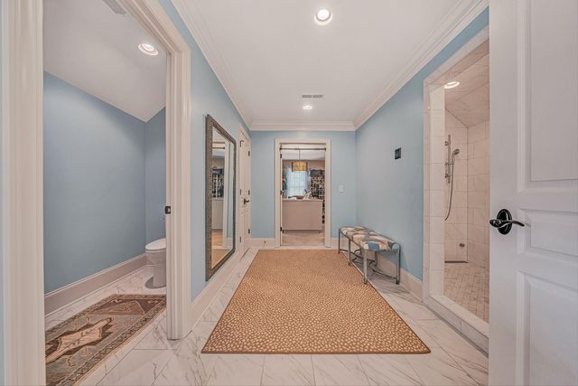 5464 Ridgelea Estates DR, Roanoke, VA 24018