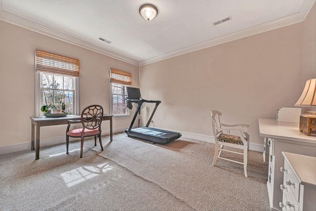 5464 Ridgelea Estates DR, Roanoke, VA 24018