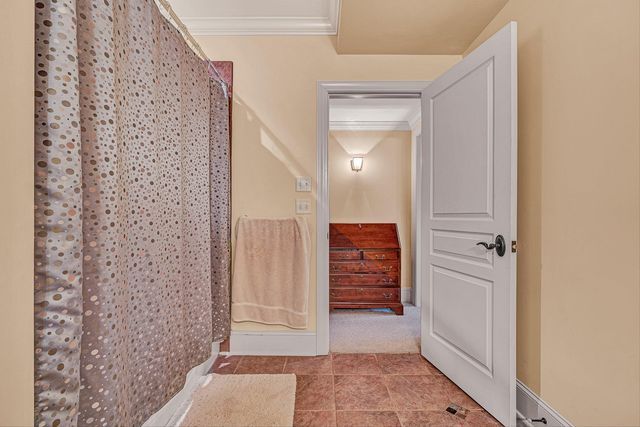 5464 Ridgelea Estates DR, Roanoke, VA 24018