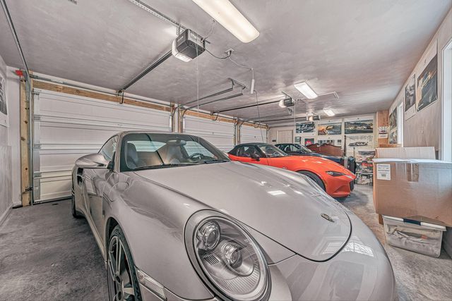 5464 Ridgelea Estates DR, Roanoke, VA 24018