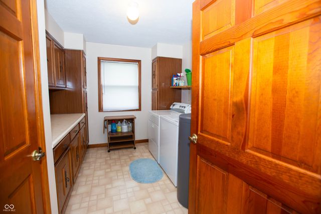8335 N 750 W, Fairland, IN 46126