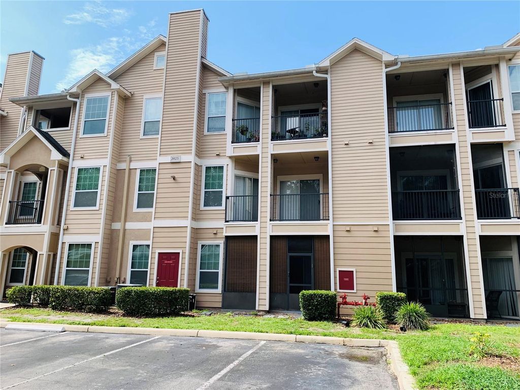 2025 ERVING CIRCLE 104, Ocoee, FL 34761