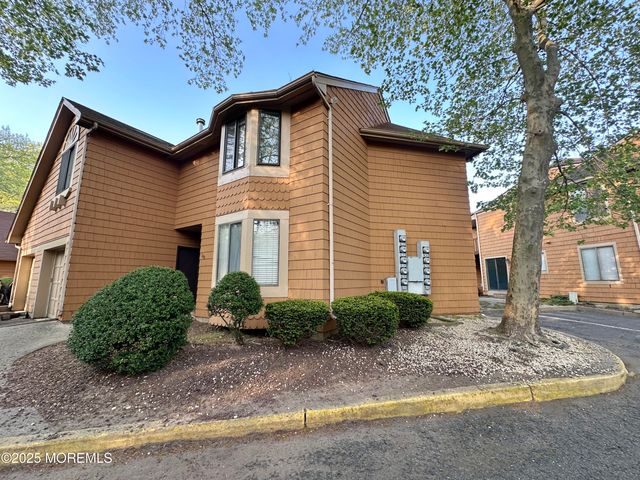 148 Delaware Trail, Lakewood, NJ 08701