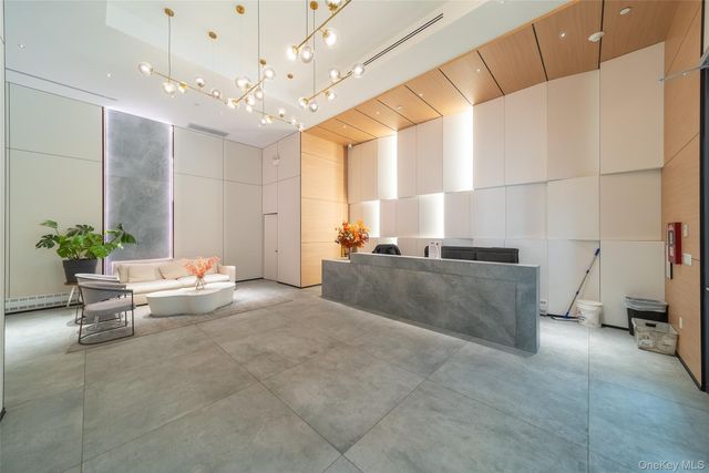 14449 Northern Boulevard 325, Flushing, NY 11354