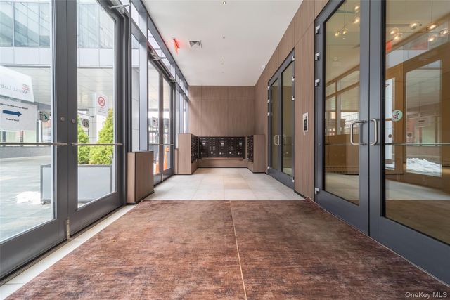 14449 Northern Boulevard 325, Flushing, NY 11354