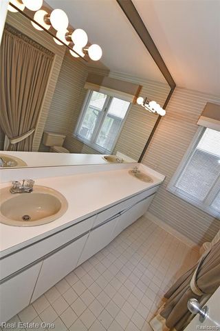 20080 Longridge Court, Northville, MI 48167