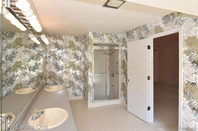20080 Longridge Court, Northville, MI 48167