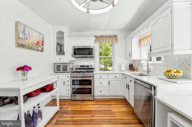 1229 BON AIR RD, Havertown, PA 19083