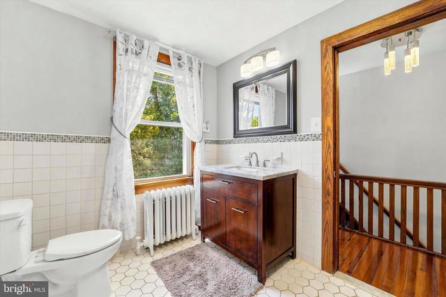 1229 BON AIR RD, Havertown, PA 19083