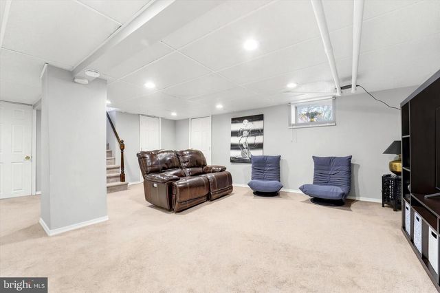 1229 BON AIR RD, Havertown, PA 19083
