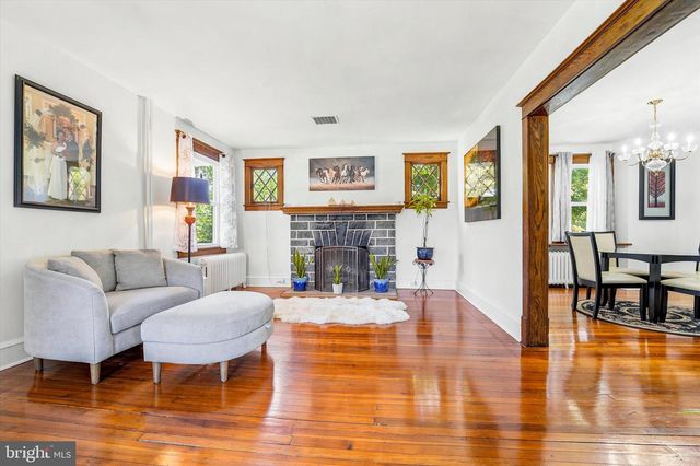 1229 BON AIR RD, Havertown, PA 19083