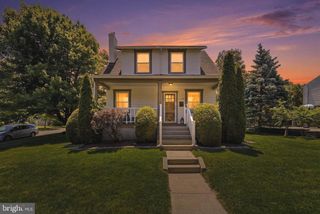1229 BON AIR RD, Havertown, PA 19083