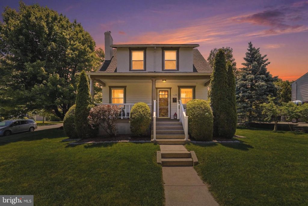 1229 BON AIR RD, Havertown, PA 19083
