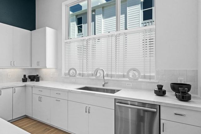 2805 McCurdy ST 7, Austin, TX 78723