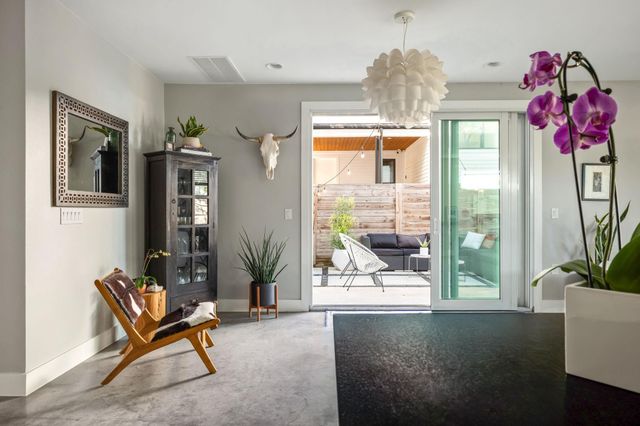 308 W North Loop BLVD 1, Austin, TX 78751
