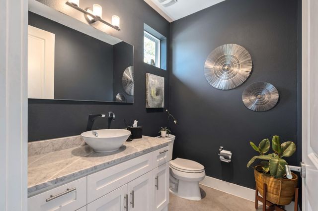 308 W North Loop BLVD 1, Austin, TX 78751