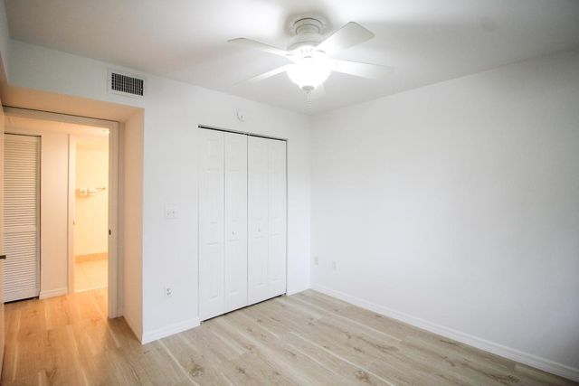 1200 Crestwood Court S 1204, Royal Palm Beach, FL 33411