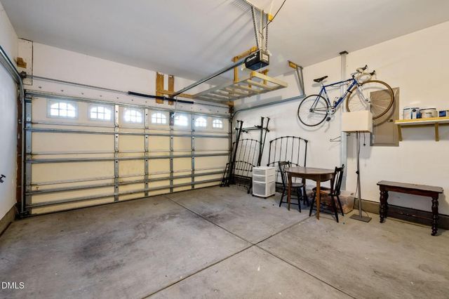 209 Beringer Place, Chapel Hill, NC 27516