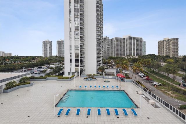 3625 N Country Club Drive 603, Aventura, FL 33180