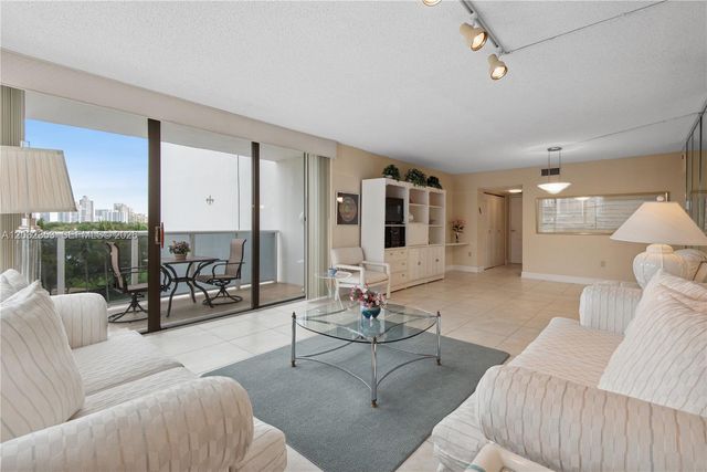 3625 N Country Club Drive 603, Aventura, FL 33180