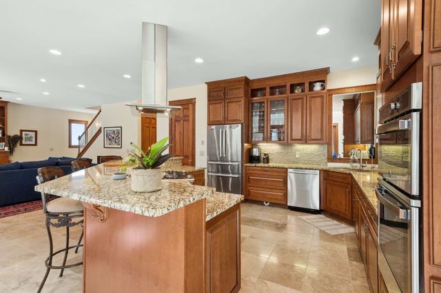 2115 Sharondale Dr, Nashville, TN 37215