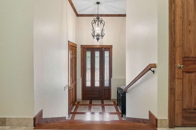 2115 Sharondale Dr, Nashville, TN 37215