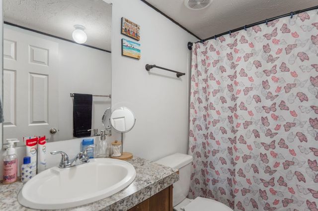 8401 Pan American NE 320, Albuquerque, NM 87113