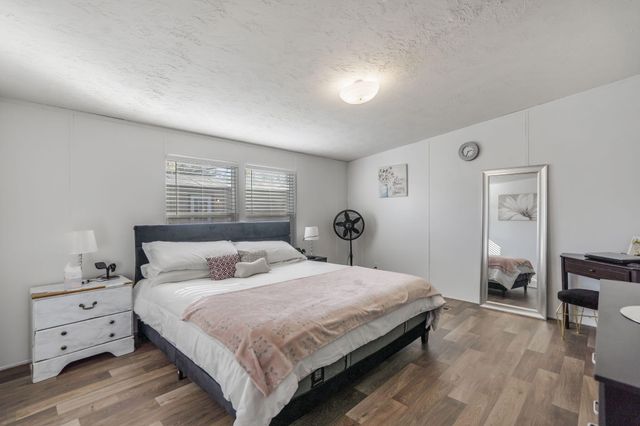 8401 Pan American NE 320, Albuquerque, NM 87113