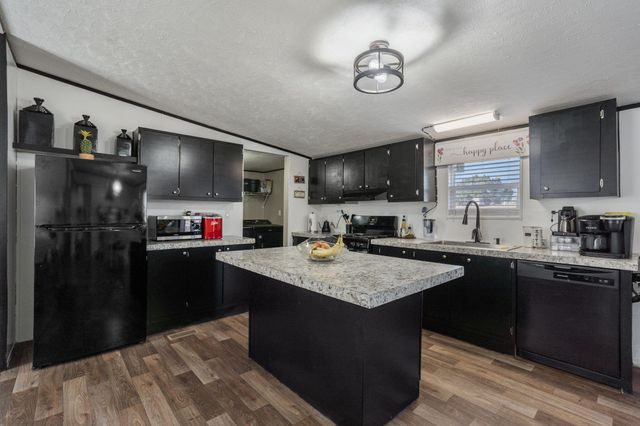 8401 Pan American NE 320, Albuquerque, NM 87113