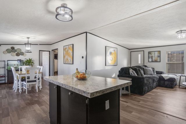 8401 Pan American NE 320, Albuquerque, NM 87113