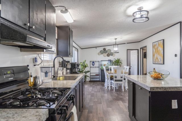 8401 Pan American NE 320, Albuquerque, NM 87113