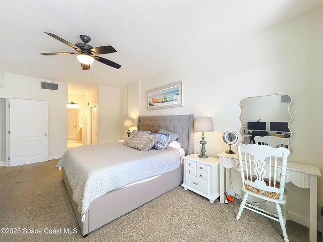 601 N Miramar Avenue 205, Indialantic, FL 32903